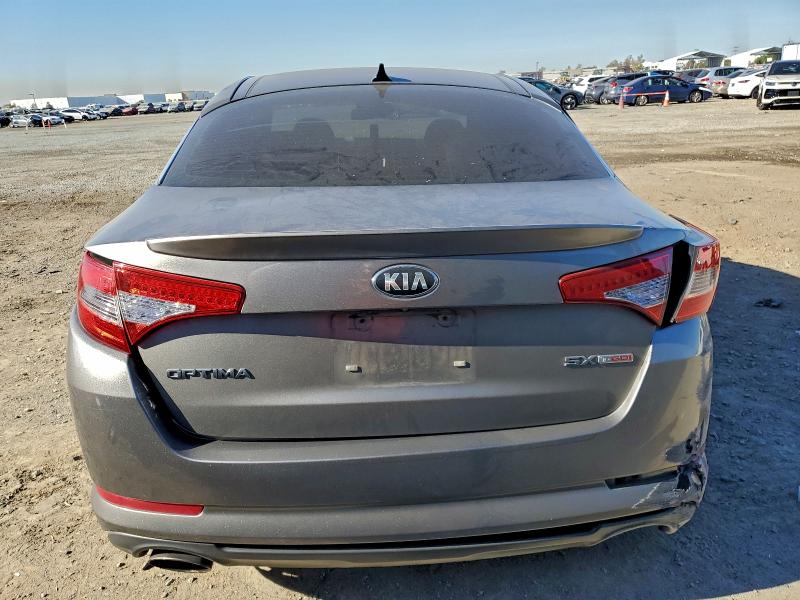 Photo 6 from auction – 2013 KIA OPTIMA with VIN 5XXGR4A64DG236993