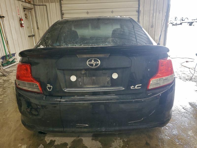 Foto 6 de la subasta – 2011 TOYOTA SCION TC con VIN JTKJF5C73B3000562