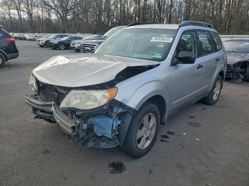 SUBARU FORESTER 2 2013 with VIN JF2SHABCXDH435521 - Photo from auction