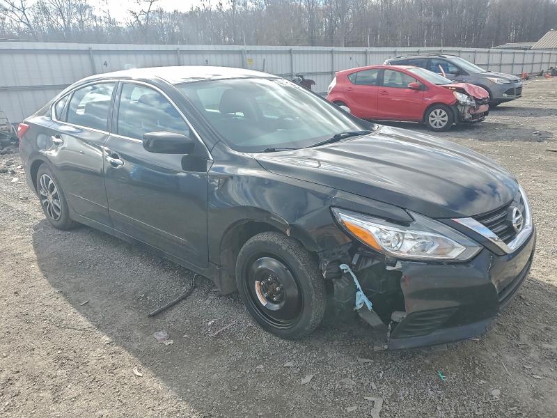 Photo 4 from auction – 2016 NISSAN ALTIMA 2.5 with VIN 1N4AL3AP6GN355816