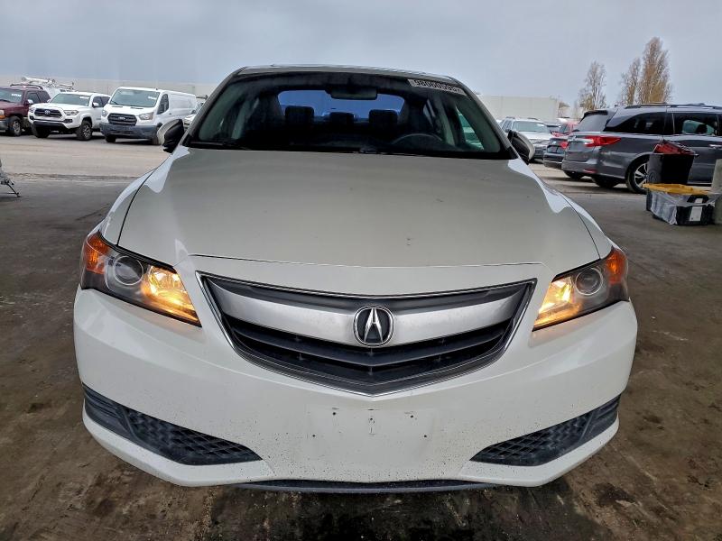 Photo 5 from auction – 2014 ACURA ILX 20 with VIN 19VDE1F3XEE014411