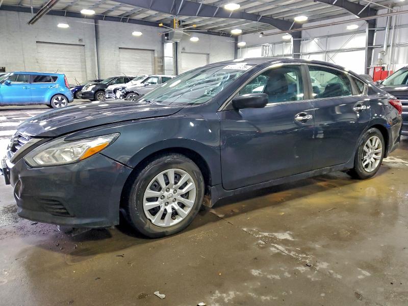 NISSAN ALTIMA 2.5 2018 with VIN 1N4AL3AP0JC157221 - Photo from auction
