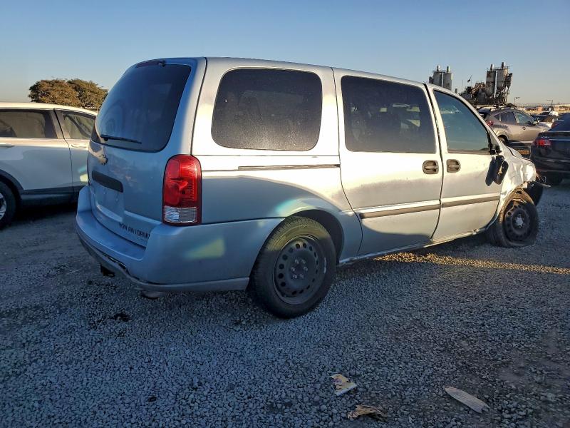 Photo 3 from auction – 2007 CHEVROLET UPLANDER L with VIN 1GNDV23W37D183189