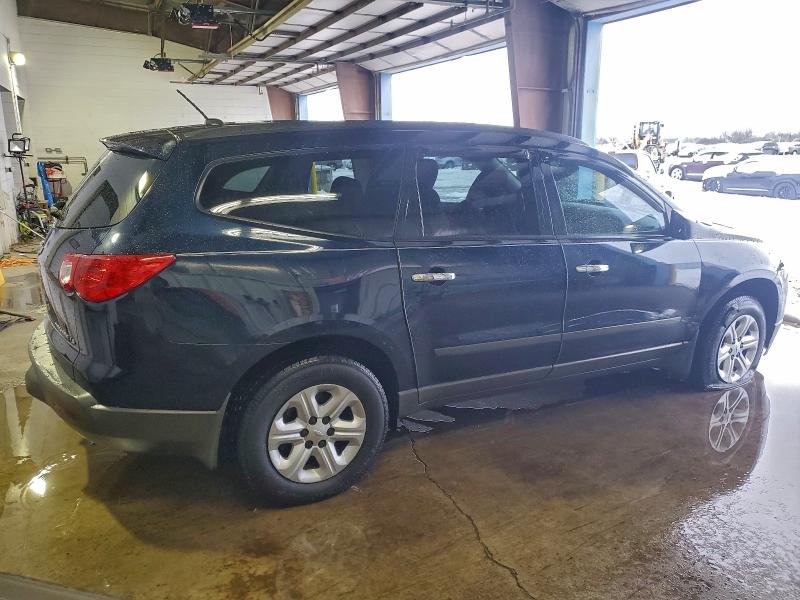 Photo 3 from auction – 2012 CHEVROLET TRAVERSE L with VIN 1GNKRFED2CJ370322
