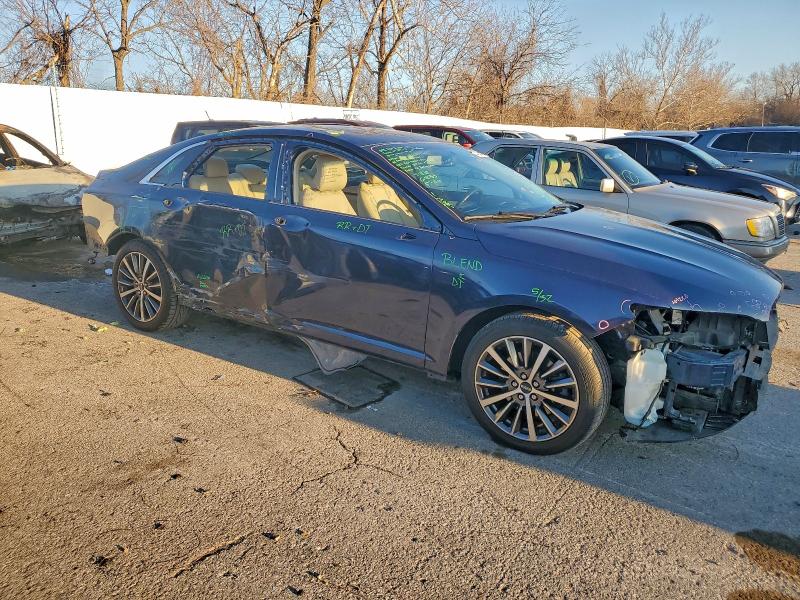 Photo 4 from auction – 2017 LINCOLN MKZ PREMIE with VIN 3LN6L5A94HR649559