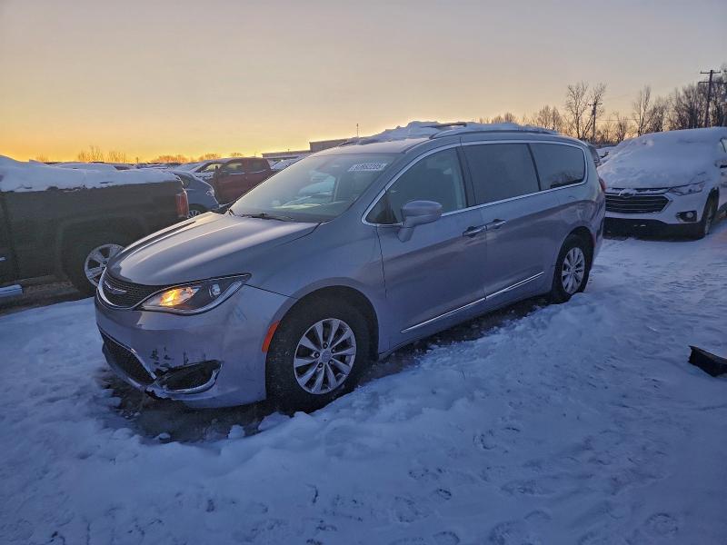 CHRYSLER PACIFICA T 2018 с VIN 2C4RC1BG7JR185833 - Фото с аукциона
