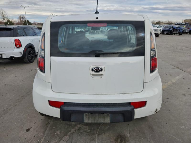 Photo 6 from auction – 2011 KIA SOUL with VIN KNDJT2A10B7718270
