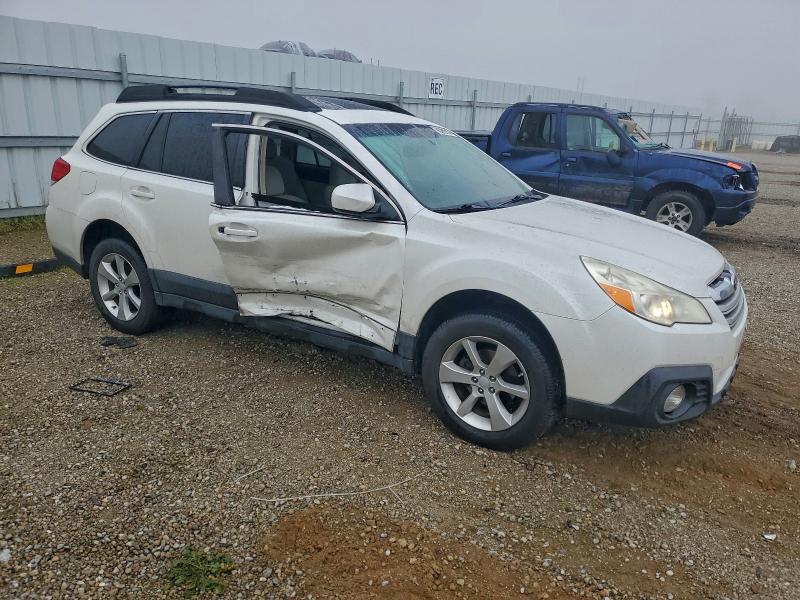 Photo 4 from auction – 2013 SUBARU OUTBACK 2. with VIN 4S4BRBGC9D3298784