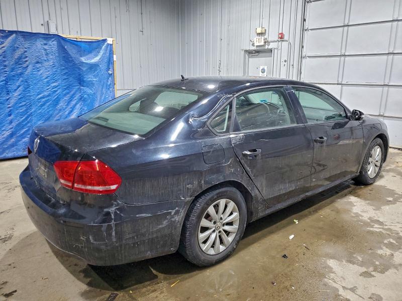 Photo 3 from auction – 2013 VOLKSWAGEN PASSAT S with VIN 1VWAP7A35DC088238