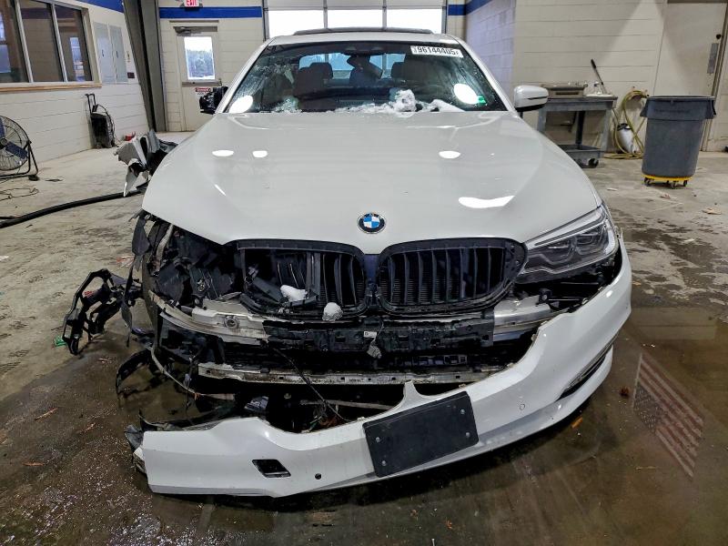 Photo 5 from auction – 2017 BMW 540 with VIN WBAJE5C37HWA92144