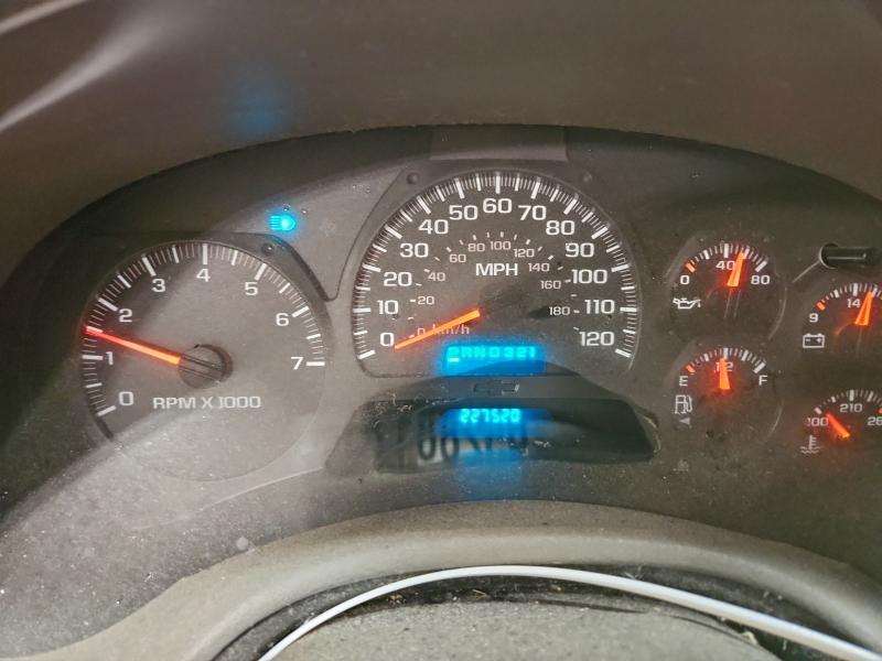Photo 9 from auction – 2004 CHEVROLET TRAILBLAZE with VIN 1GNDS13S242396321