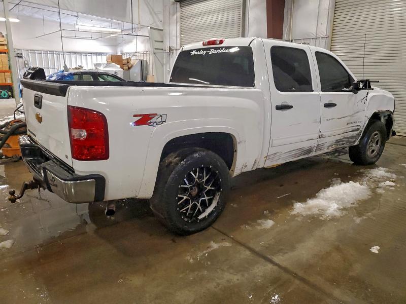 Photo 3 from auction – 2012 CHEVROLET SILVERADO with VIN 3GCPKSE7XCG103890