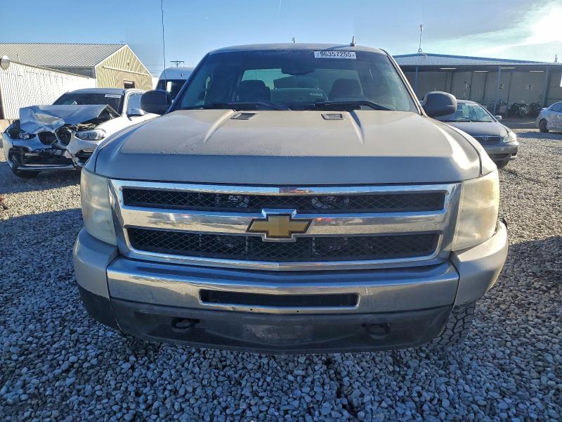 Photo 5 from auction – 2009 CHEVROLET SILVERADO with VIN 1GCEK29039Z138221