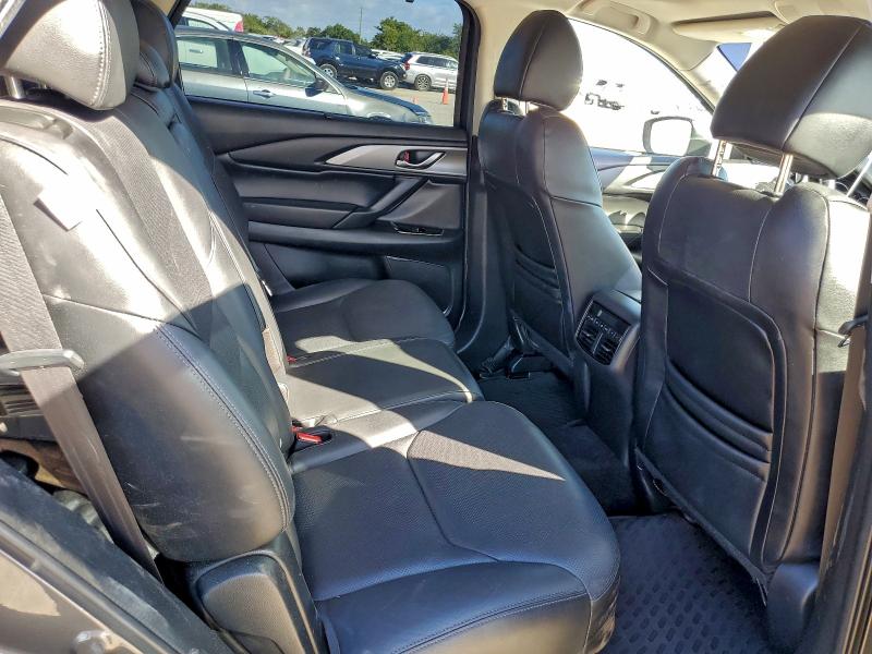 Photo 11 from auction – 2018 MAZDA CX-9 TOURI with VIN JM3TCACY8J0214691