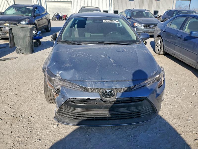 Фото 5 с аукциона – 2026 TOYOTA COROLLA LE с VIN 5YFB4MDE4TP365463