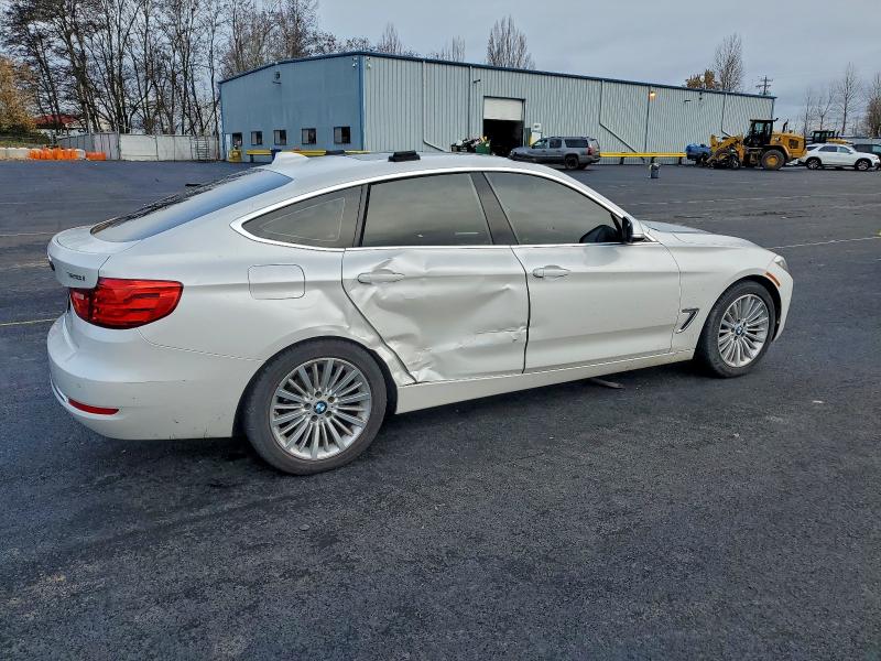 Photo 3 from auction – 2015 BMW 328 XIGT S with VIN WBA8Z5C54FD671683