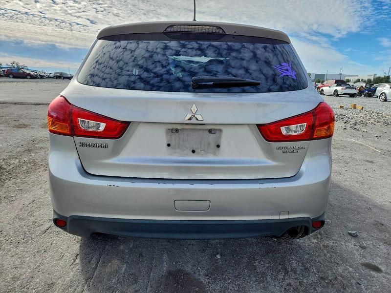 Photo 6 from auction – 2014 MITSUBISHI OUTLANDER with VIN 4A4AP3AU5EE021058