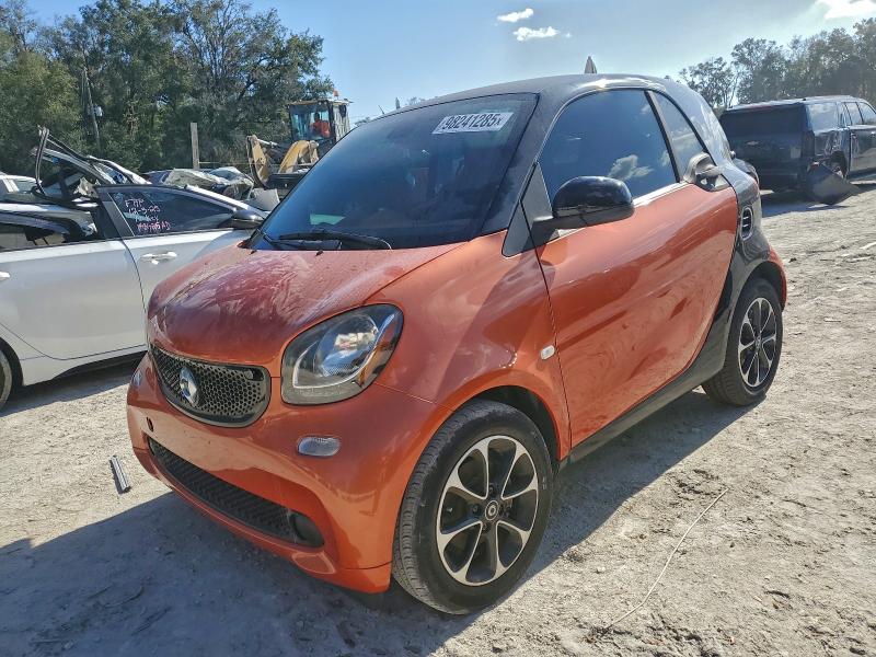 SMART FORTWO 2016 z numerem VIN WMEFJ5DA6GK076510 - Zdjęcie z aukcji