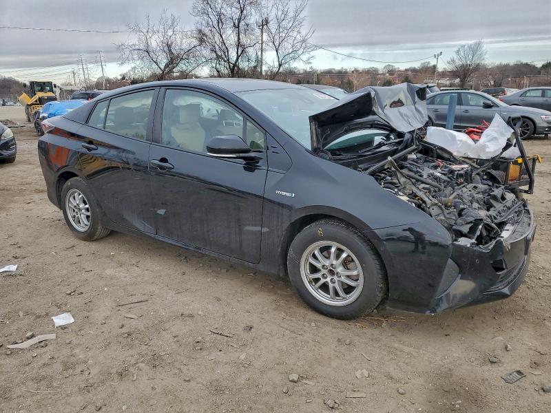 Photo 4 from auction – 2017 TOYOTA PRIUS with VIN JTDKARFU5H3043506