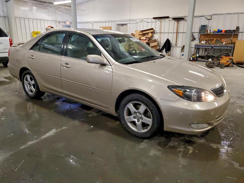 Photo 4 from auction – 2002 TOYOTA CAMRY LE with VIN 4T1BF30K22U504714