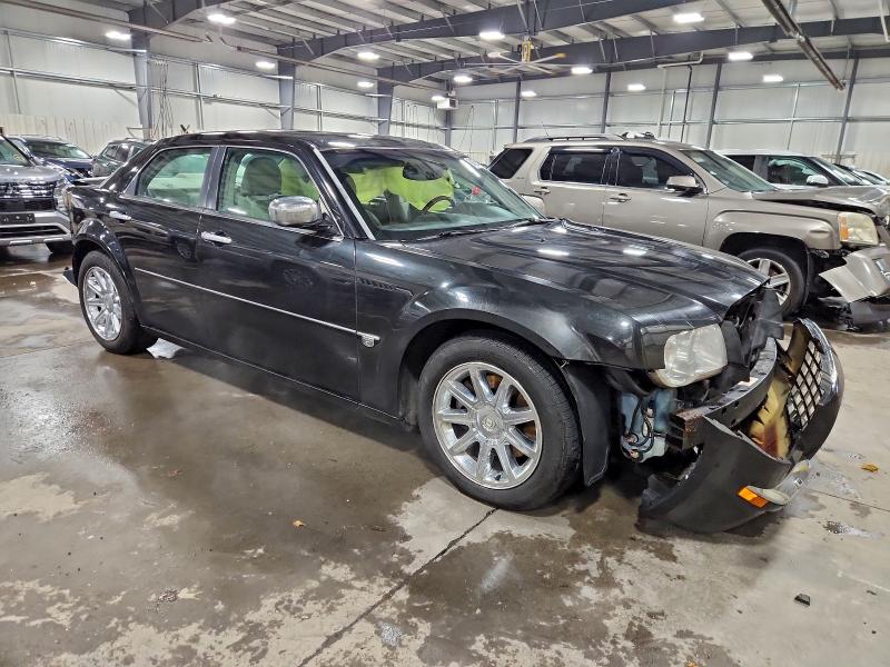 Photo 4 from auction – 2005 CHRYSLER 300C with VIN 2C3AA63H65H149543