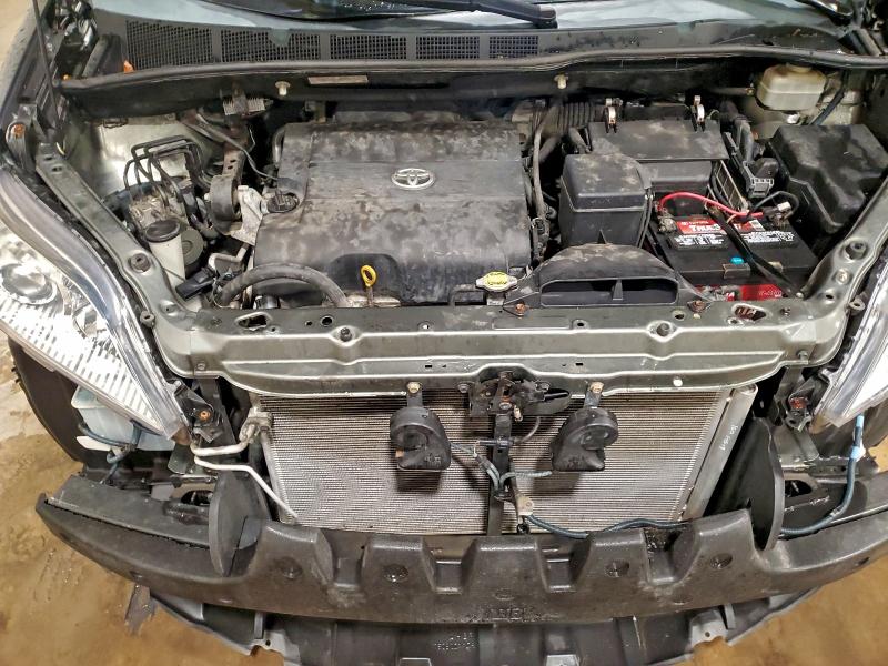 Photo 12 from auction – 2012 TOYOTA SIENNA XLE with VIN 5TDDK3DC5CS034079
