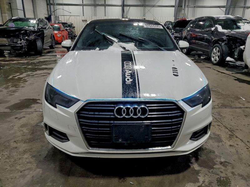 Photo 5 from auction – 2017 AUDI A3 PREMIUM with VIN WAUAUGFF3H1078658