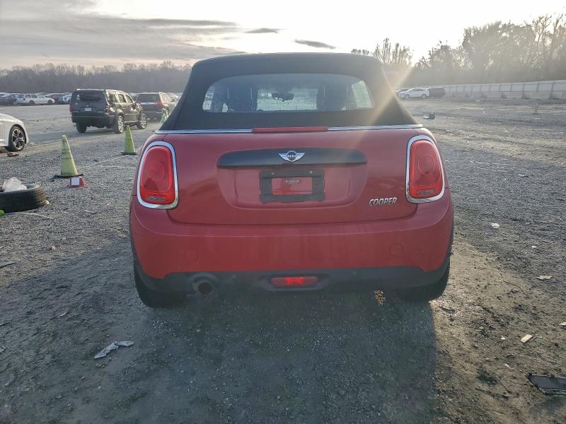 Photo 6 from auction – 2018 MINI COOPER with VIN WMWWG5C5XJ3D01384