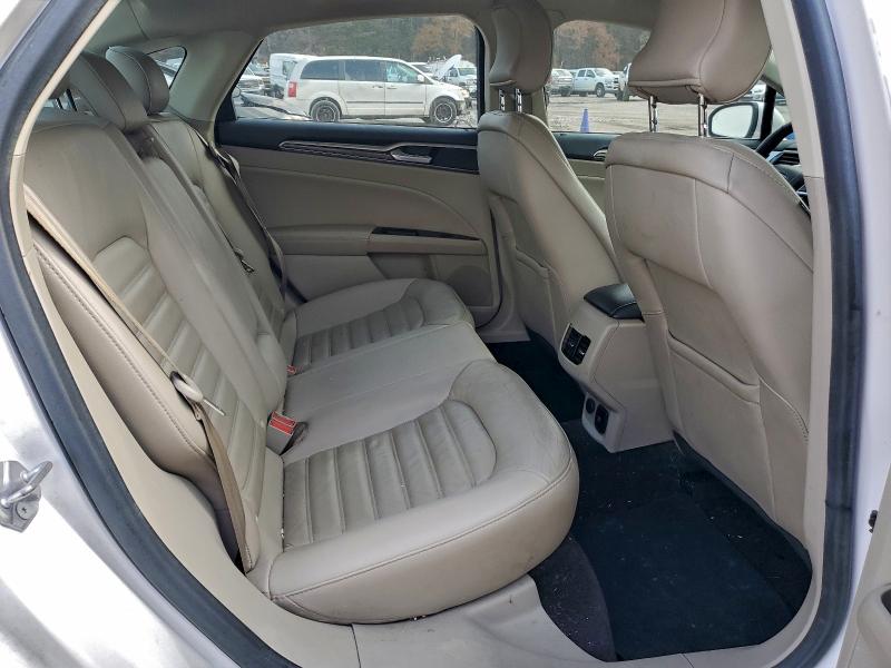 Photo 10 from auction – 2017 FORD FUSION SE with VIN 3FA6P0HD5HR169994