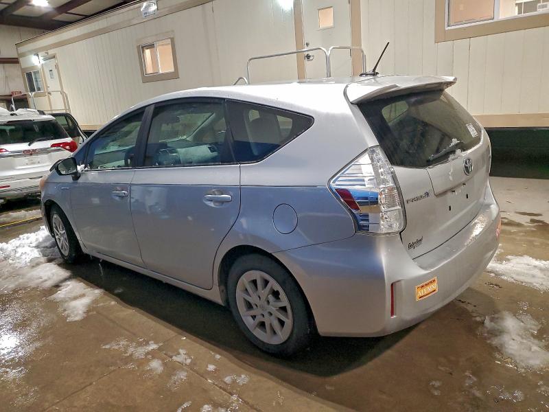 Photo 2 from auction – 2012 TOYOTA PRIUS V with VIN JTDZN3EU5C3110969