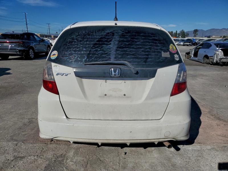 Foto 6 de la subasta – 2012 HONDA FIT con VIN JHMGE8H39CC023792