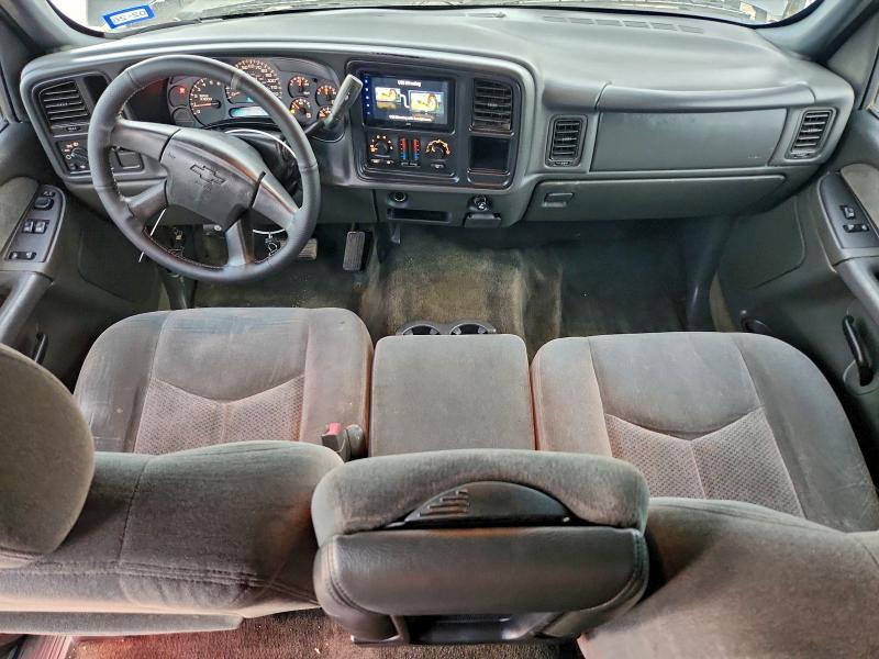 Photo 8 from auction – 2003 CHEVROLET SILVRDO LS with VIN 2GCEC19X931310983