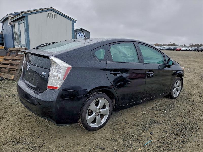 Фото 3 с аукциона – 2010 TOYOTA PRIUS с VIN JTDKN3DU8A0208282