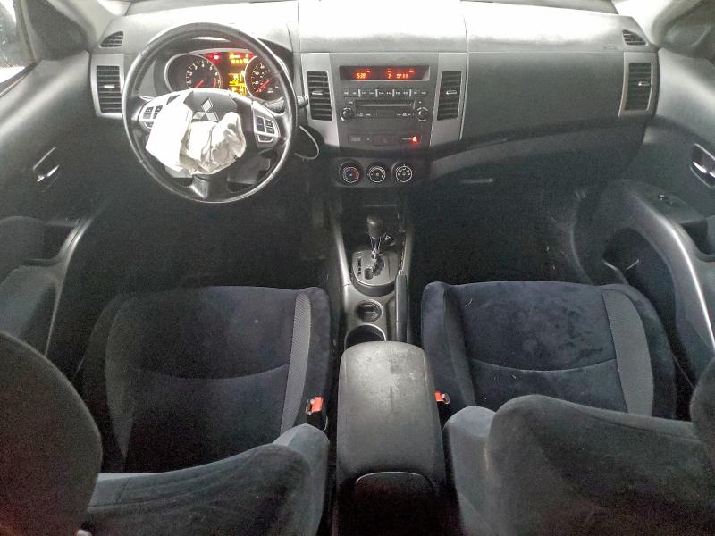 Photo 8 from auction – 2011 MITSUBISHI OUTLANDER with VIN JA4AS2AWXBU037754
