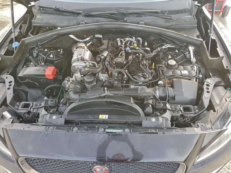 Photo 12 from auction – 2017 JAGUAR F-PACE with VIN SADCS2BN1HA492429