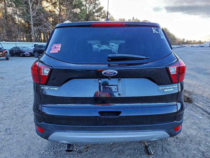 Photo 6 from auction – 2019 FORD ESCAPE TIT with VIN 1FMCU0J93KUA88905