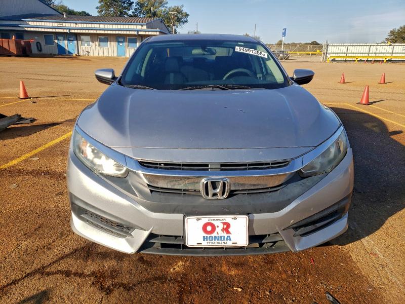 Photo 5 from auction – 2016 HONDA CIVIC LX with VIN 19XFC2F57GE052694