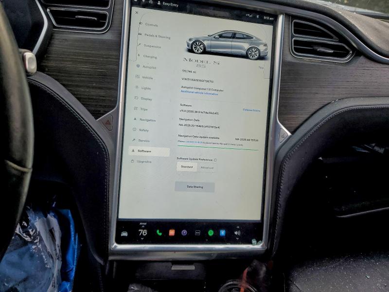 Photo 9 from auction – 2016 TESLA MODEL S with VIN 5YJSA1E16GF126713