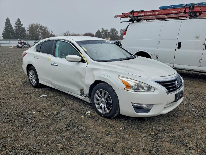 Photo 4 from auction – 2013 NISSAN ALTIMA 2.5 with VIN 1N4AL3AP7DN419471