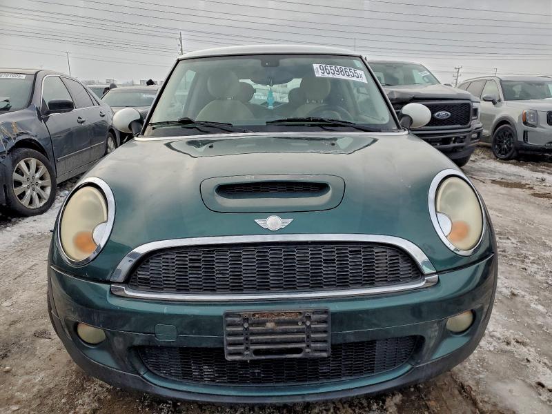 Photo 5 from auction – 2007 MINI COOPER S with VIN WMWMF73537TL91070
