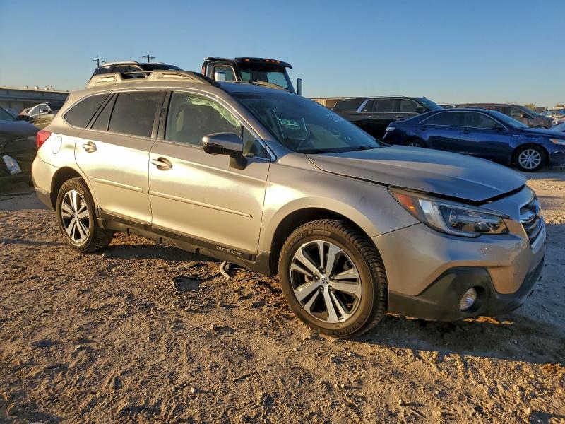 Photo 4 from auction – 2019 SUBARU OUTBACK 3. with VIN 4S4BSENC4K3280778