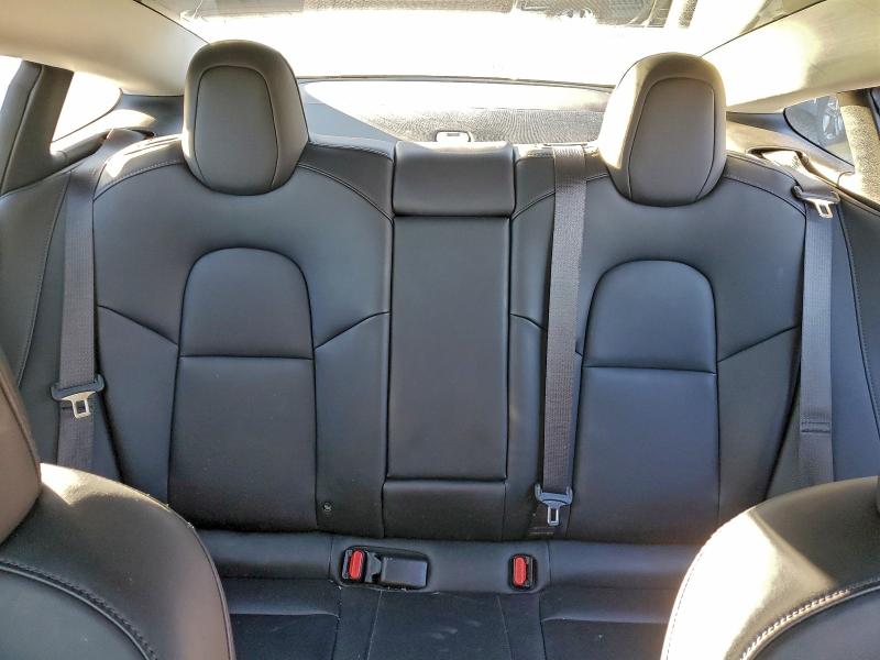 Photo 10 from auction – 2018 TESLA MODEL 3 with VIN 5YJ3E1EA7JF017578