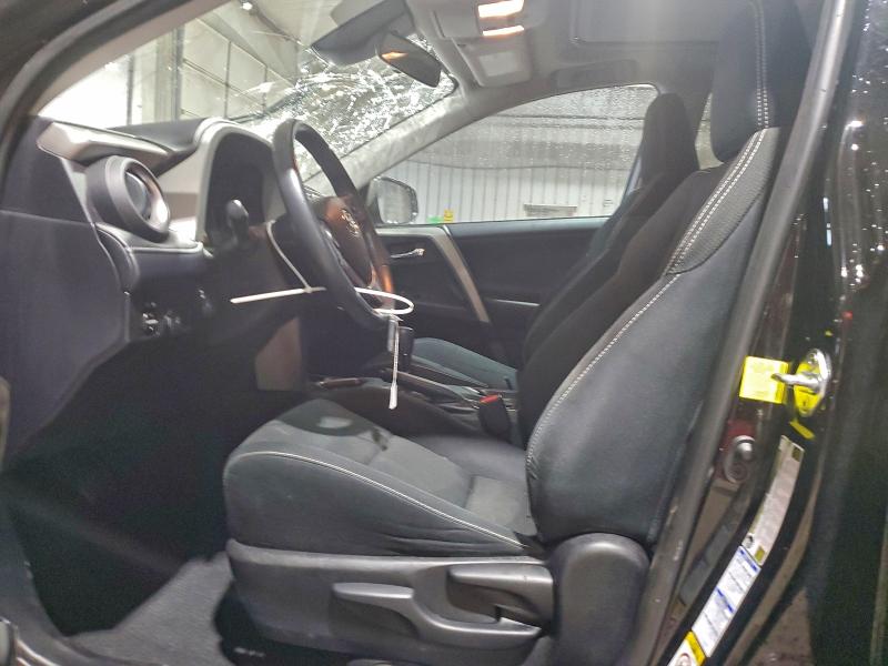 Photo 7 from auction – 2017 TOYOTA RAV4 XLE with VIN 2T3RFREV8HW677111