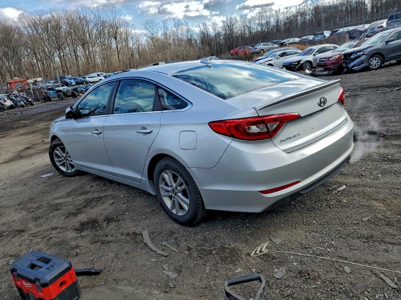 Photo 2 from auction – 2016 HYUNDAI SONATA SE with VIN 5NPE24AF1GH288960