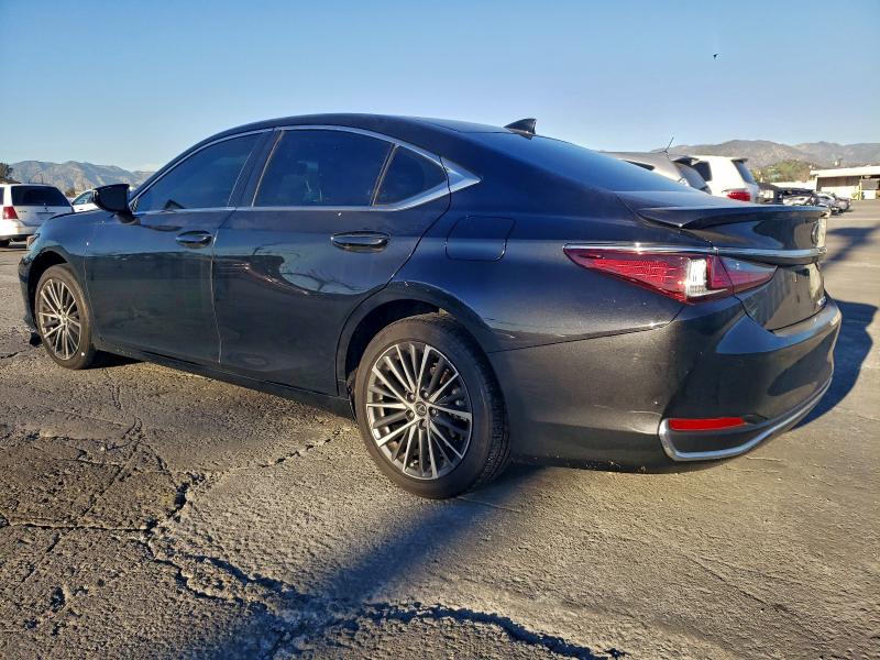 Photo 2 from auction – 2024 LEXUS ES300H with VIN 58ADA1C15RU047527