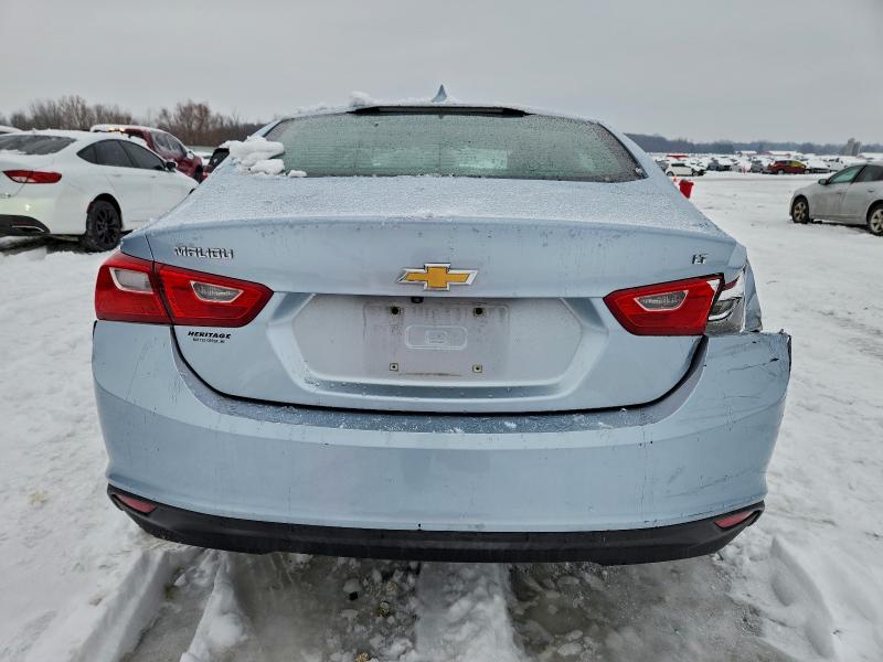Photo 6 from auction – 2018 CHEVROLET MALIBU LT with VIN 1G1ZD5ST2JF127890