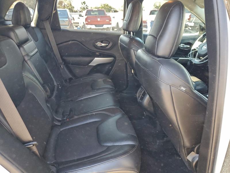 Photo 11 from auction – 2018 JEEP CHEROKEE L with VIN 1C4PJLLBXJD509842