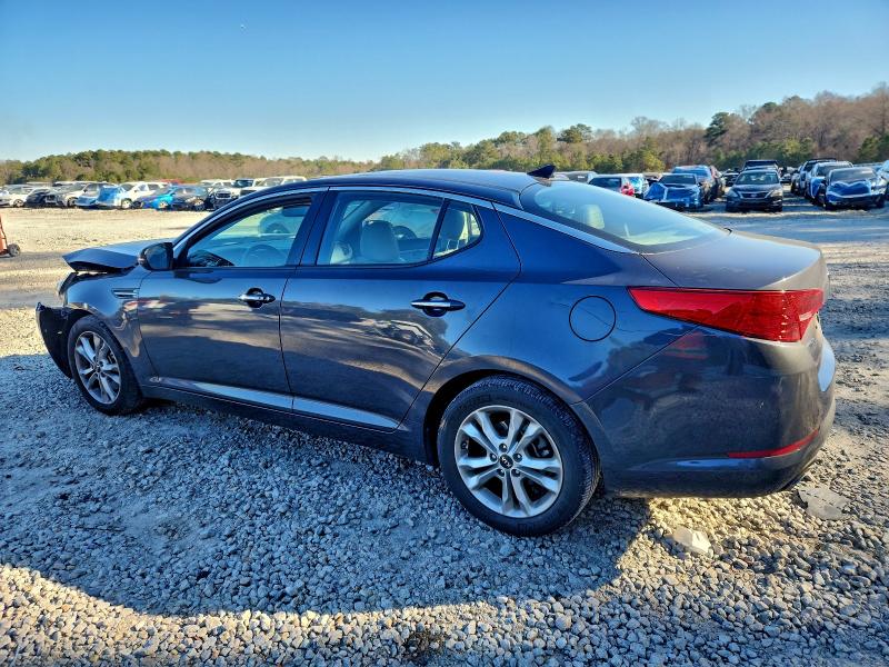 Photo 2 from auction – 2011 KIA OPTIMA EX with VIN KNAGN4A69B5133174