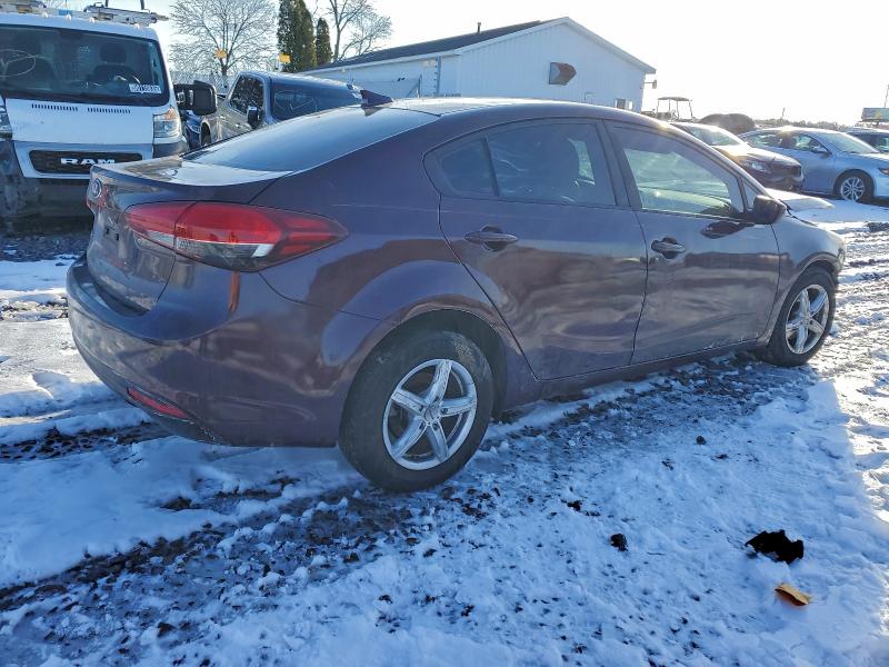 Photo 3 from auction – 2018 KIA FORTE LX with VIN 3KPFL4A71JE255897