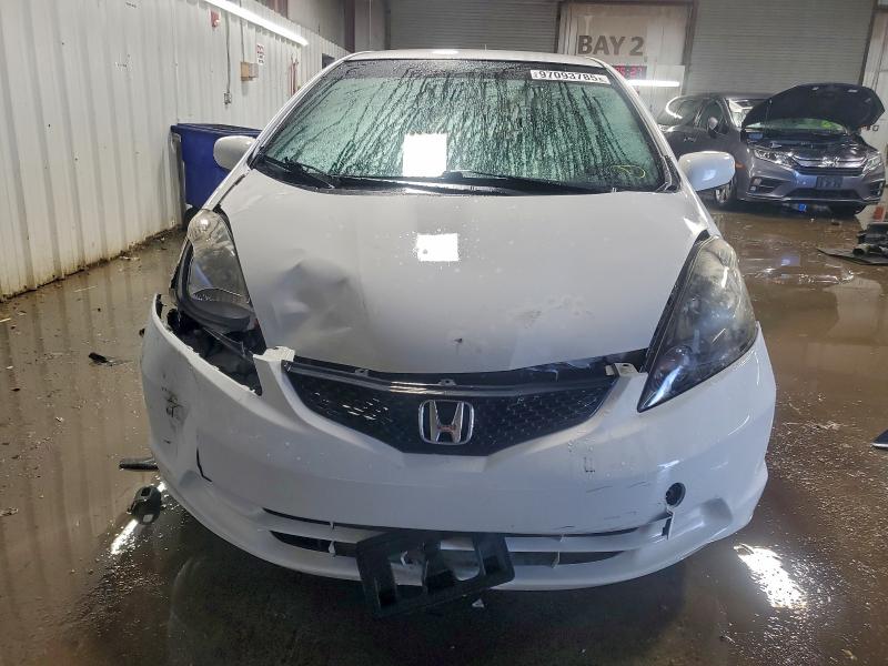 Photo 5 from auction – 2013 HONDA FIT with VIN JHMGE8G32DC078037